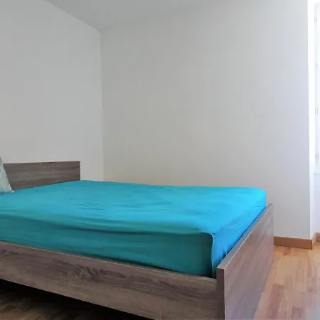 Charmante Maison De Bourg Avec Courette Prázdninový dům *